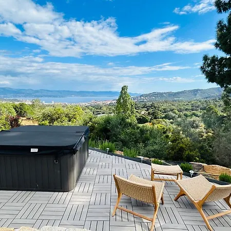 Villa 6 Pers Vue De Nage Et Jacuzzi Ajaccio (Corsica)